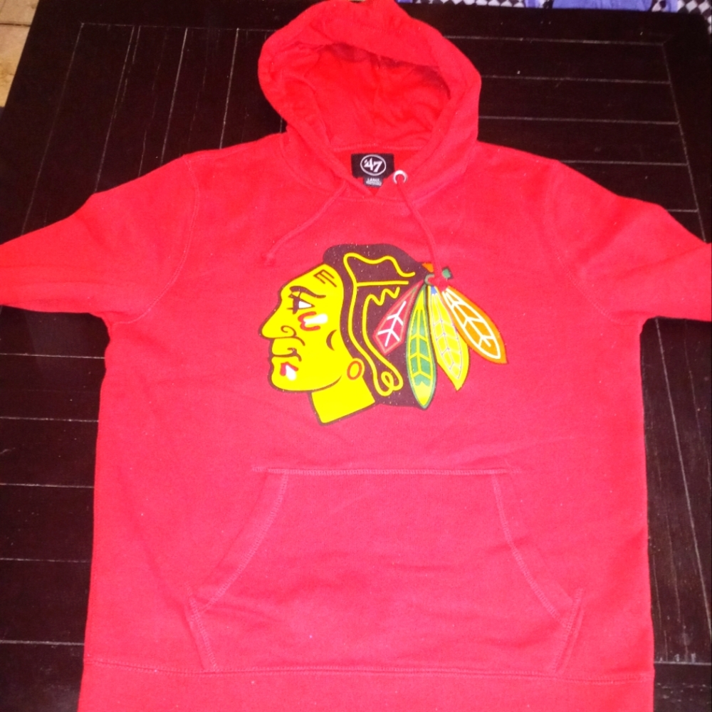 Mens large Blackhawks hoodie